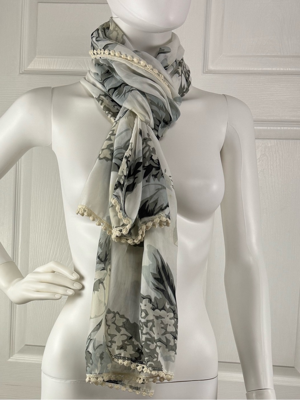 Sheer Floral Pom-Trim Scarf in Cream and Gray